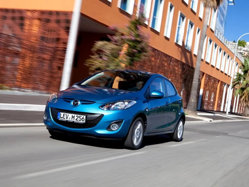 Mazda2
